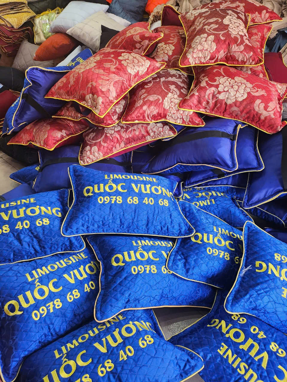 Gối xe du lịch 02