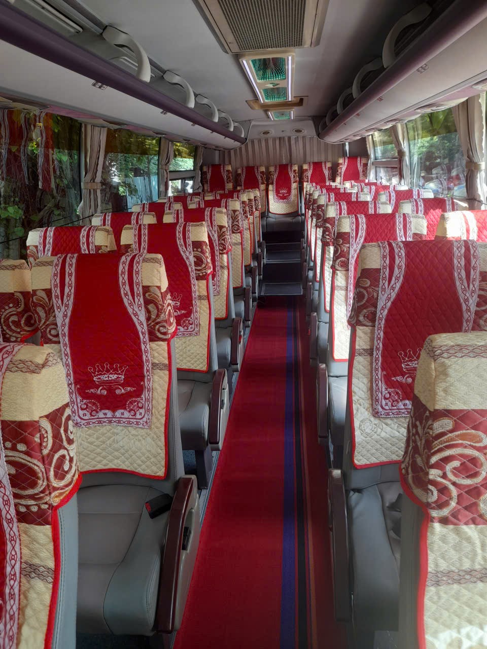 Áo ghế du lịch hãng Samco Buslines 29 chỗ