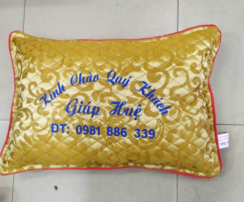 Gối xe du lịch 04